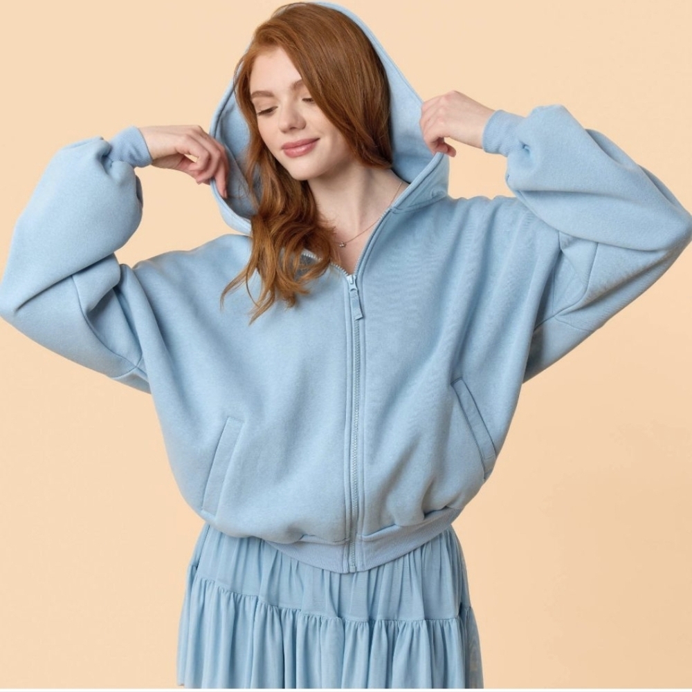 NWT Blogilates Women's Light Blue Marshmellow Full Zip Hoodie